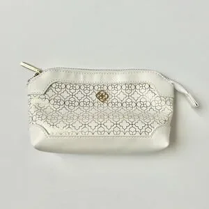 Kendra Scott | Bags | Nwt Winter Collection 222 Kendra Scott  NWT Kendra Scott Cosmetic Bag Set-2 display picture 1